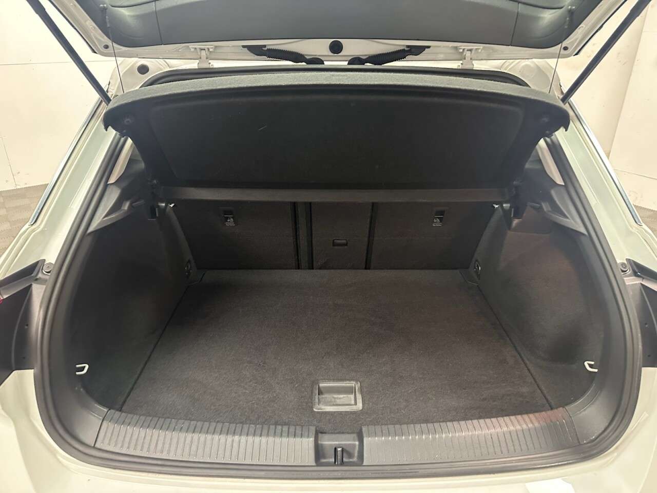 2020 VOLKSWAGEN T-ROC 2020 VOLKSWAGEN T-ROC