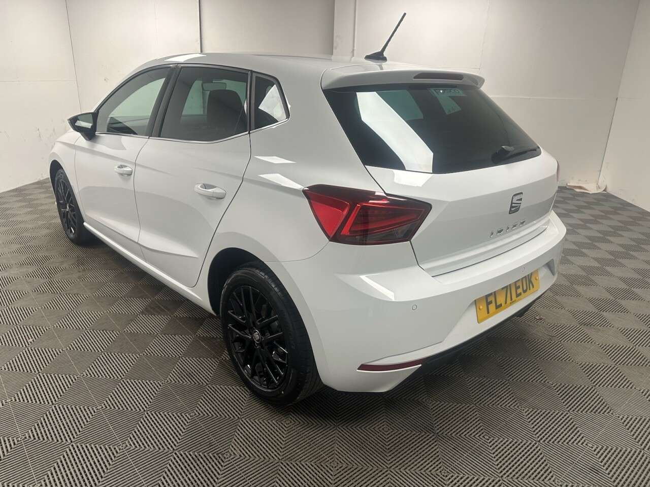 2021 SEAT IBIZA 2021 SEAT IBIZA