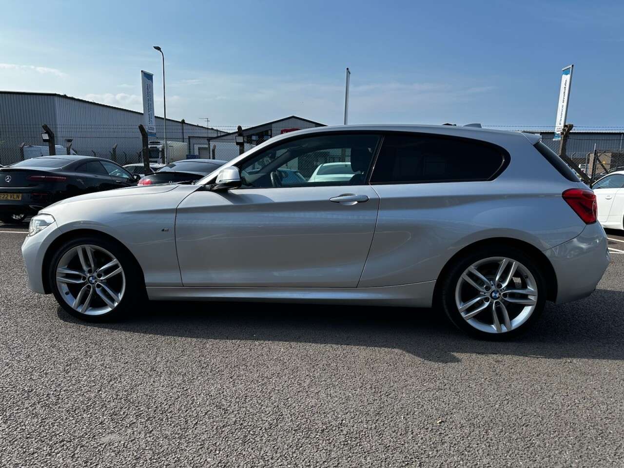 A 2018 BMW 1 SERIES 2.0 118d M Sport Hatchback 3dr Diesel Manual Euro 6 (s/s) (150 ps) Leather A 2018 BMW 1 SERIES 2.0 118d M Sport Hatchback 3dr Diesel Manual Euro 6 (s/s) (150 ps) Leather