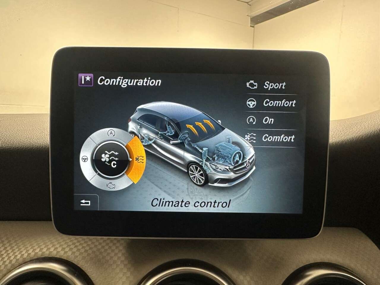 2017 MERCEDES-BENZ A-CLASS 2017 MERCEDES-BENZ A-CLASS