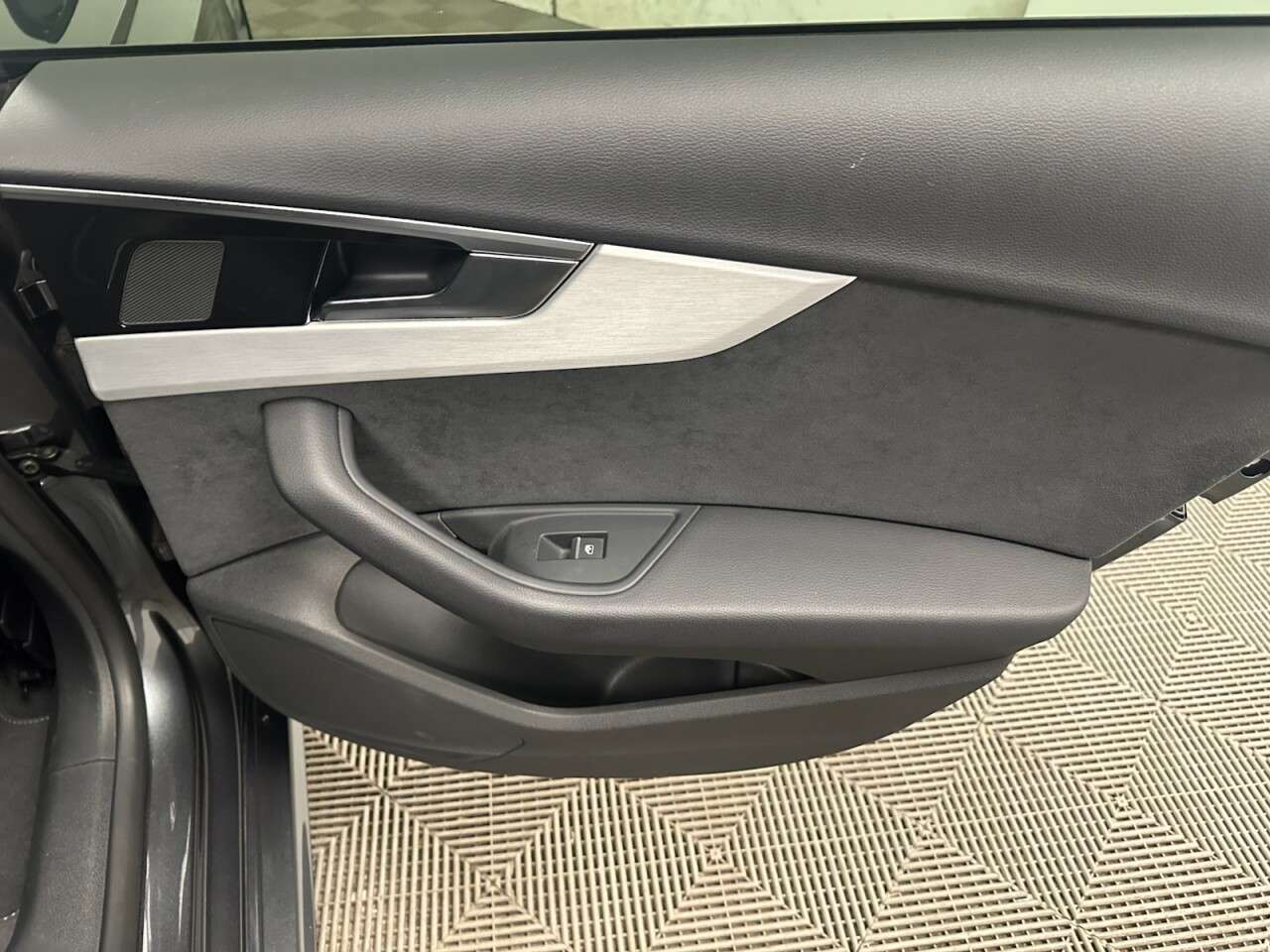 2022 AUDI A5 2022 AUDI A5