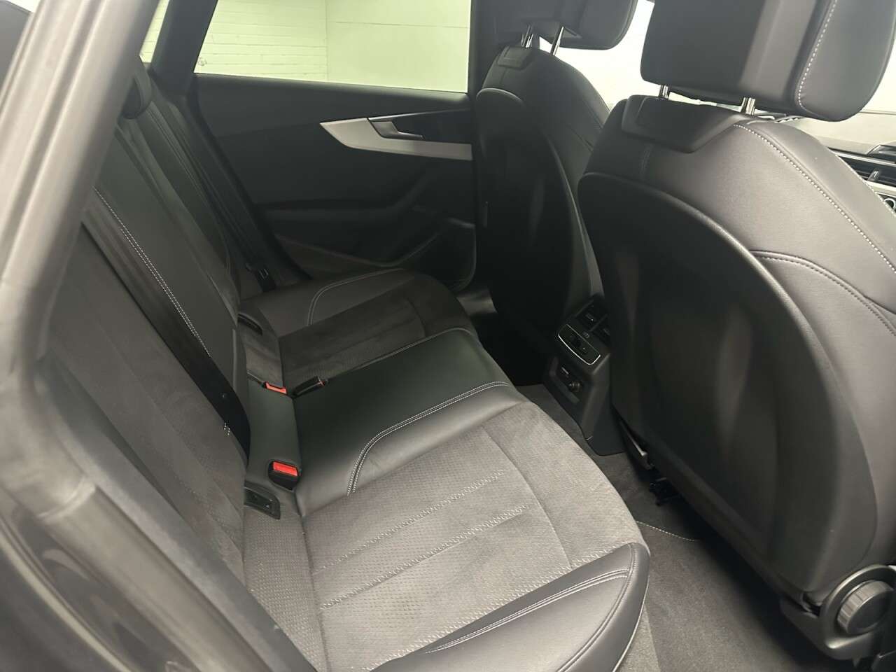 2022 AUDI A5 2022 AUDI A5