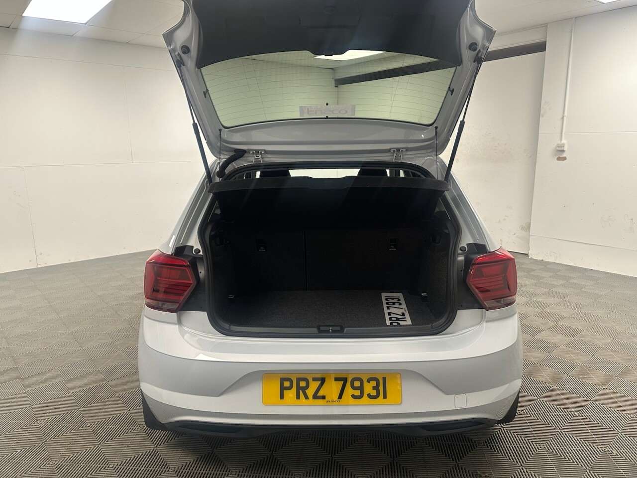 2019 VOLKSWAGEN POLO 2019 VOLKSWAGEN POLO