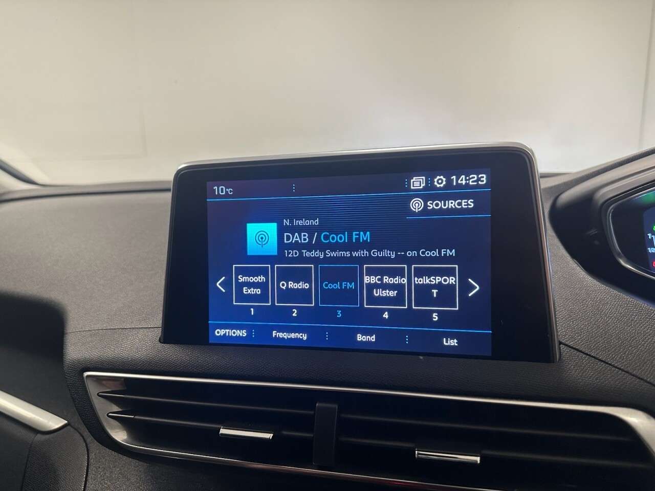 2019 PEUGEOT 3008 2019 PEUGEOT 3008