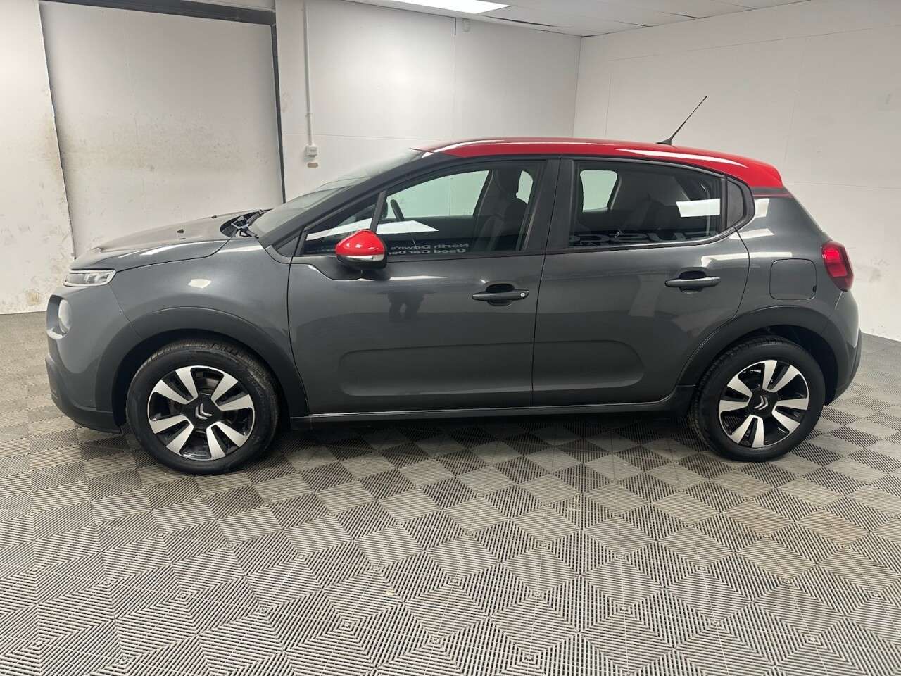 A 2017 CITROEN C3 1.2 PureTech Feel Hatchback 5dr Petrol Manual Euro 6 (82 ps) SAT NAV, BLUET A 2017 CITROEN C3 1.2 PureTech Feel Hatchback 5dr Petrol Manual Euro 6 (82 ps) SAT NAV, BLUET