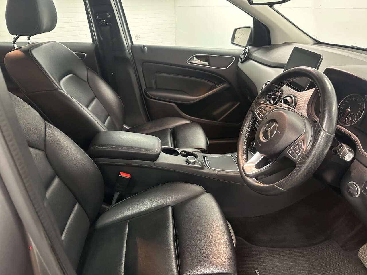 2018 MERCEDES-BENZ B-CLASS 2018 MERCEDES-BENZ B-CLASS