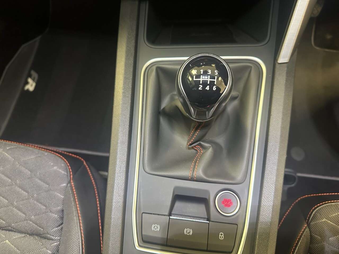 2021 SEAT LEON 2021 SEAT LEON