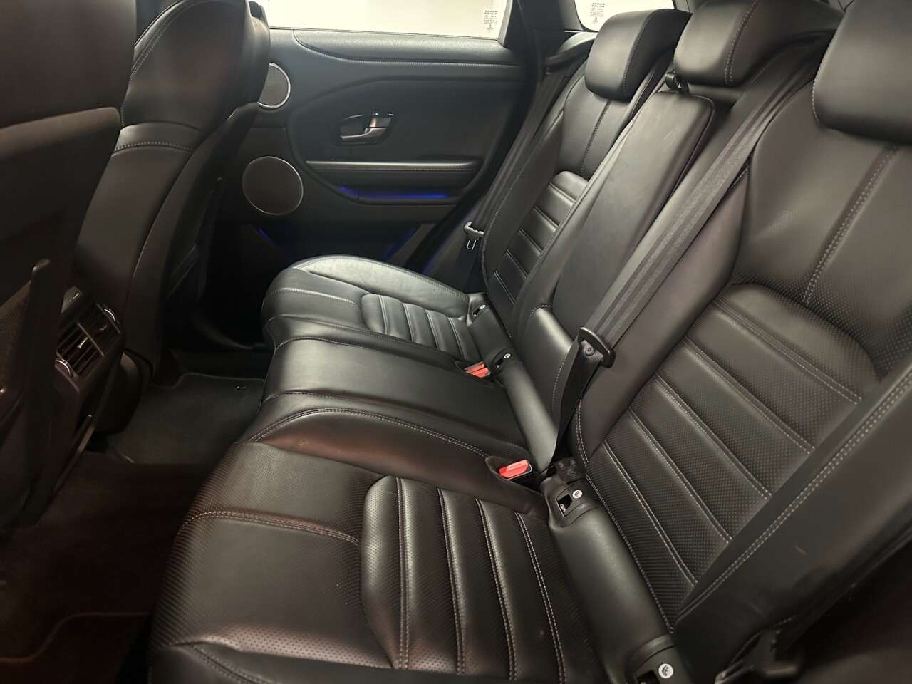 2019 LAND ROVER RANGE ROVER EVOQUE 2019 LAND ROVER RANGE ROVER EVOQUE