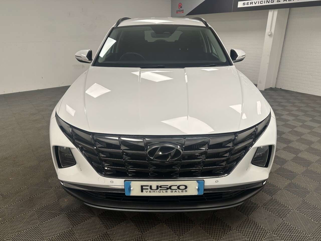 A 2021 HYUNDAI TUCSON 1.6 T-GDi Premium SUV 5dr Petrol Manual Euro 6 (s/s) (150 ps) Apple Car Pla A 2021 HYUNDAI TUCSON 1.6 T-GDi Premium SUV 5dr Petrol Manual Euro 6 (s/s) (150 ps) Apple Car Pla