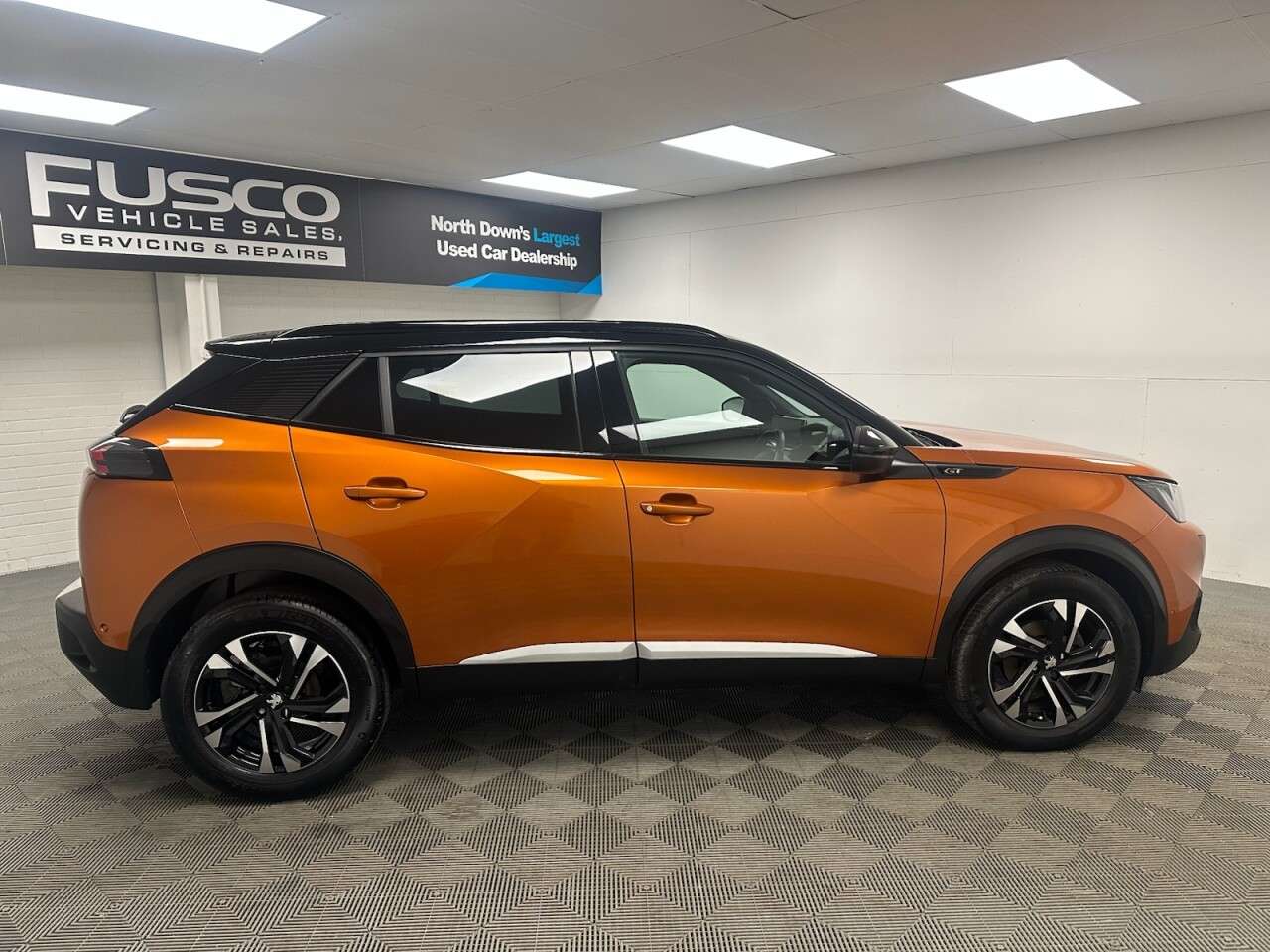 2021 PEUGEOT 2008 2021 PEUGEOT 2008