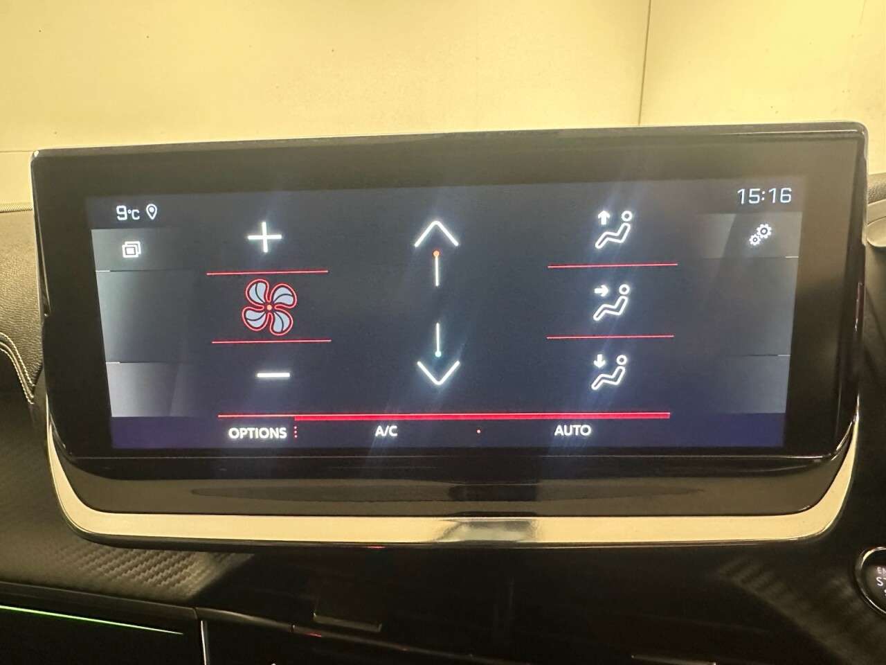 2021 PEUGEOT 2008 2021 PEUGEOT 2008