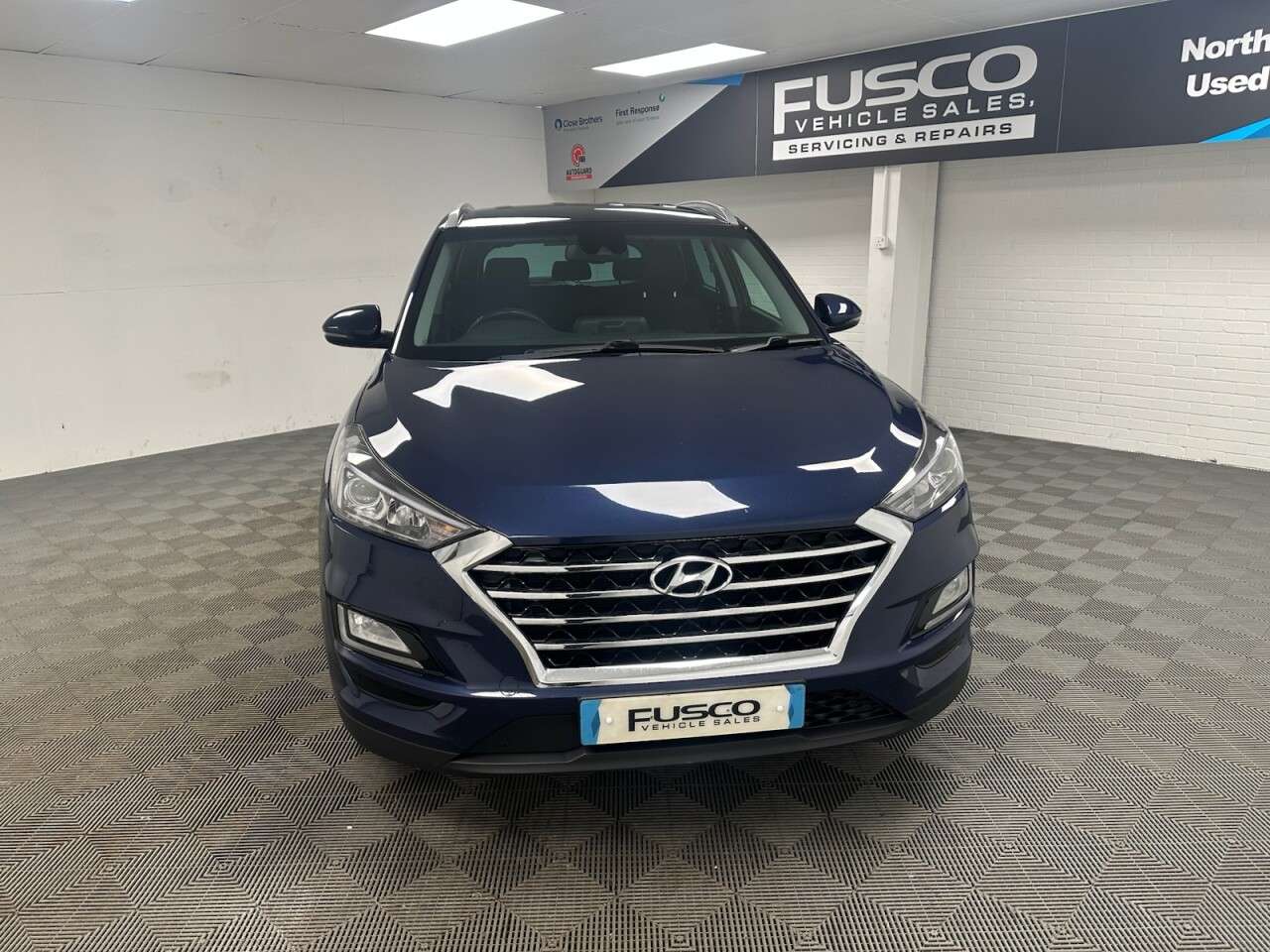 A 2019 HYUNDAI TUCSON 1.6 GDi SE Nav SUV 5dr Petrol Manual Euro 6 (s/s) (132 ps) Rev Cam, Bluetoo A 2019 HYUNDAI TUCSON 1.6 GDi SE Nav SUV 5dr Petrol Manual Euro 6 (s/s) (132 ps) Rev Cam, Bluetoo