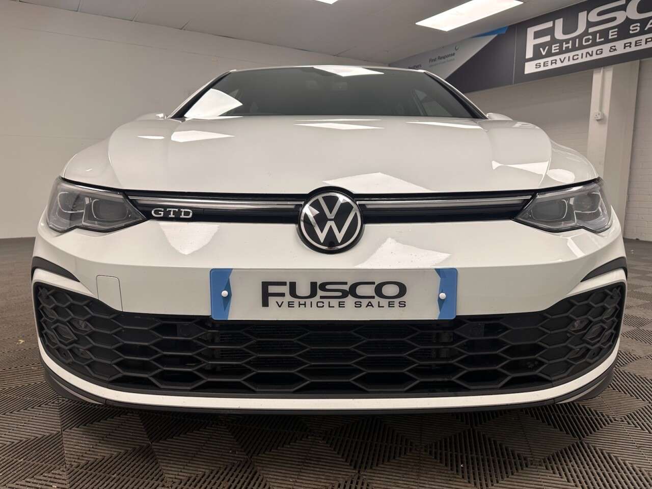 A 2022 VOLKSWAGEN GOLF 2.0 TDI GTD Hatchback 5dr Diesel DSG Euro 6 (s/s) (200 ps) FULL VW SERVICE A 2022 VOLKSWAGEN GOLF 2.0 TDI GTD Hatchback 5dr Diesel DSG Euro 6 (s/s) (200 ps) FULL VW SERVICE
