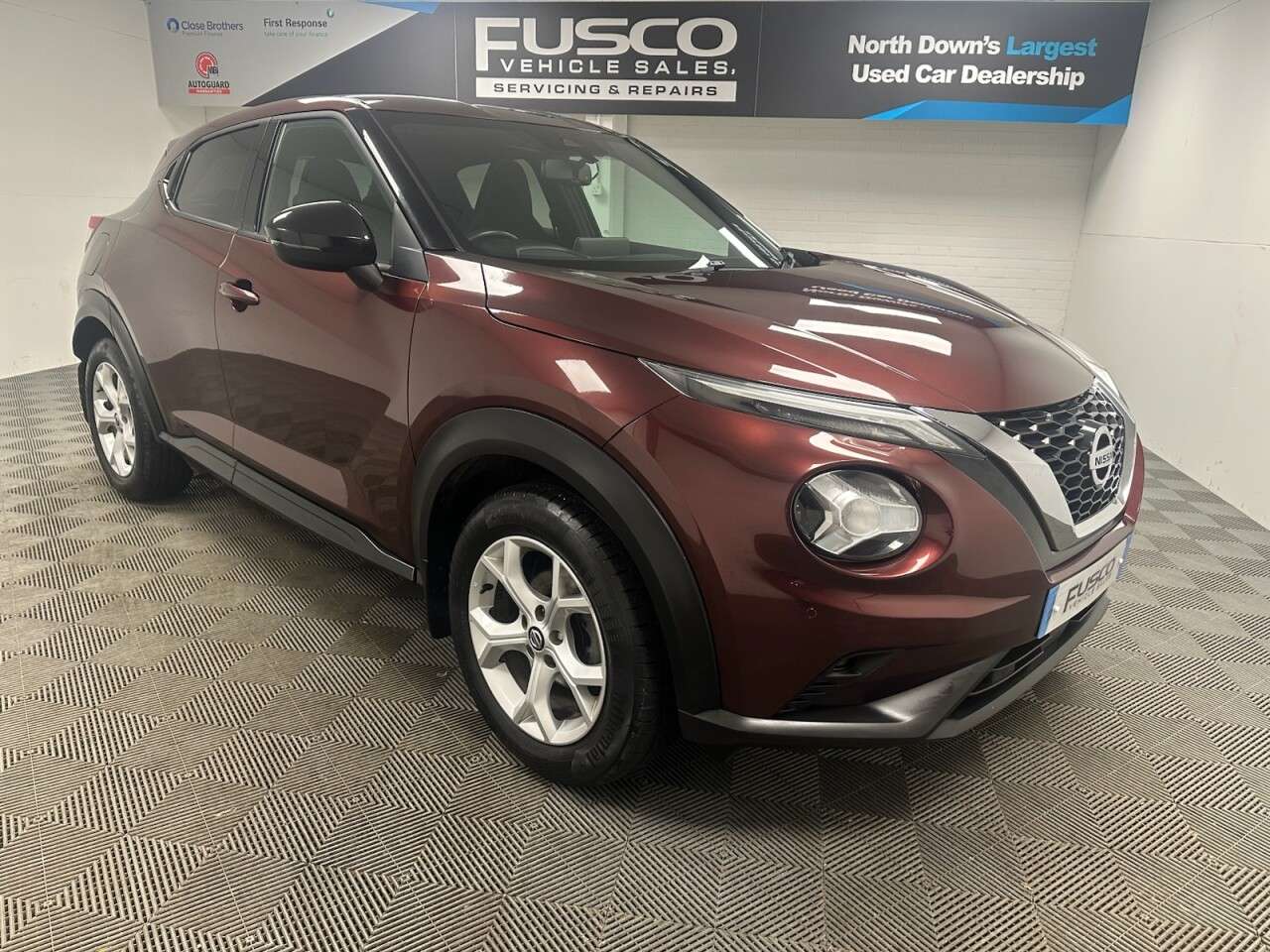 A 2020 NISSAN JUKE 1.0 DIG-T N-Connecta SUV 5dr Petrol DCT Auto Euro 6 (s/s) (117 ps) Sat Nav, A 2020 NISSAN JUKE 1.0 DIG-T N-Connecta SUV 5dr Petrol DCT Auto Euro 6 (s/s) (117 ps) Sat Nav,