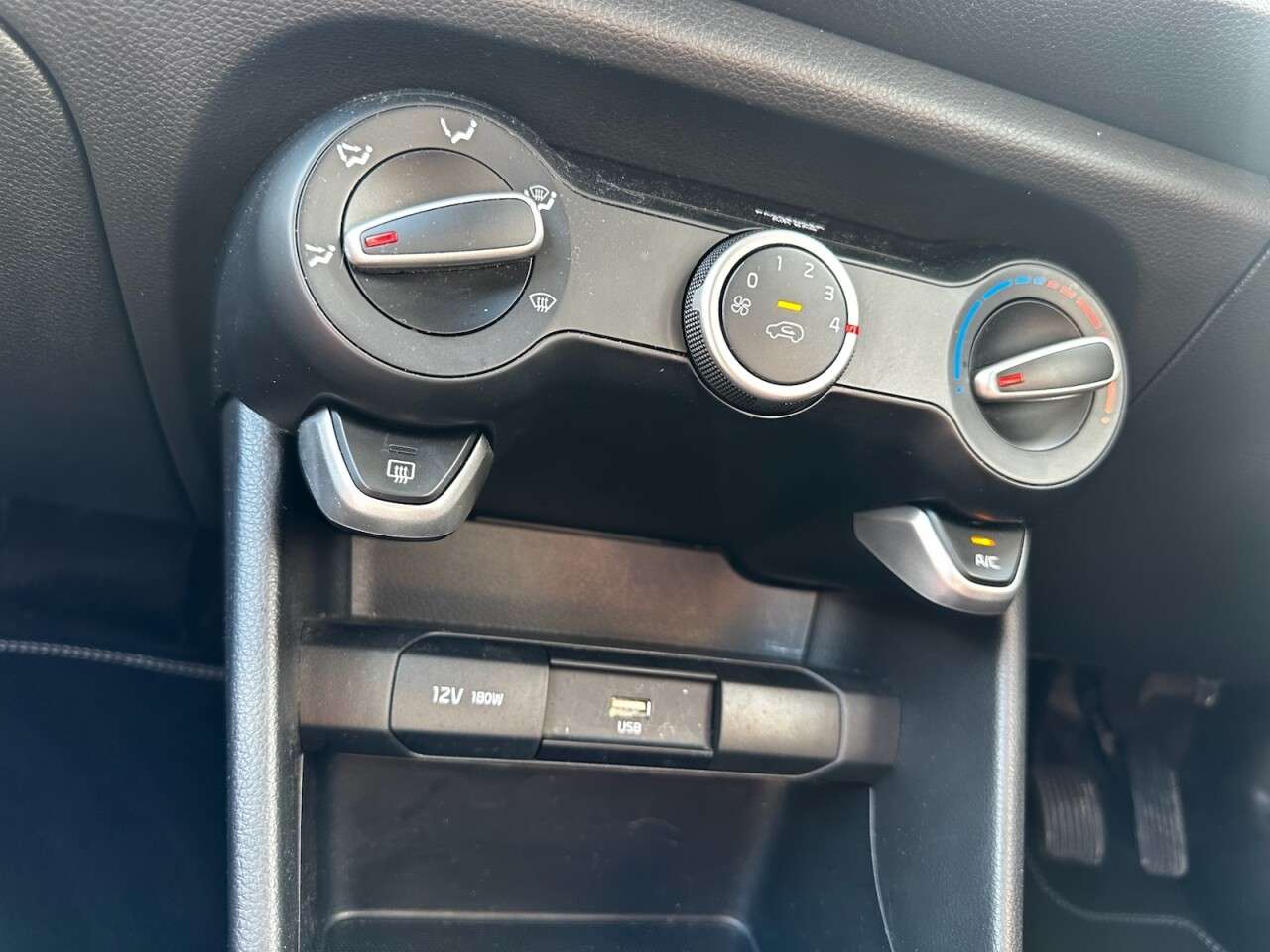 2024 KIA PICANTO 2024 KIA PICANTO