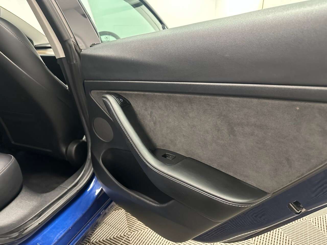 2022 TESLA MODEL 3 2022 TESLA MODEL 3