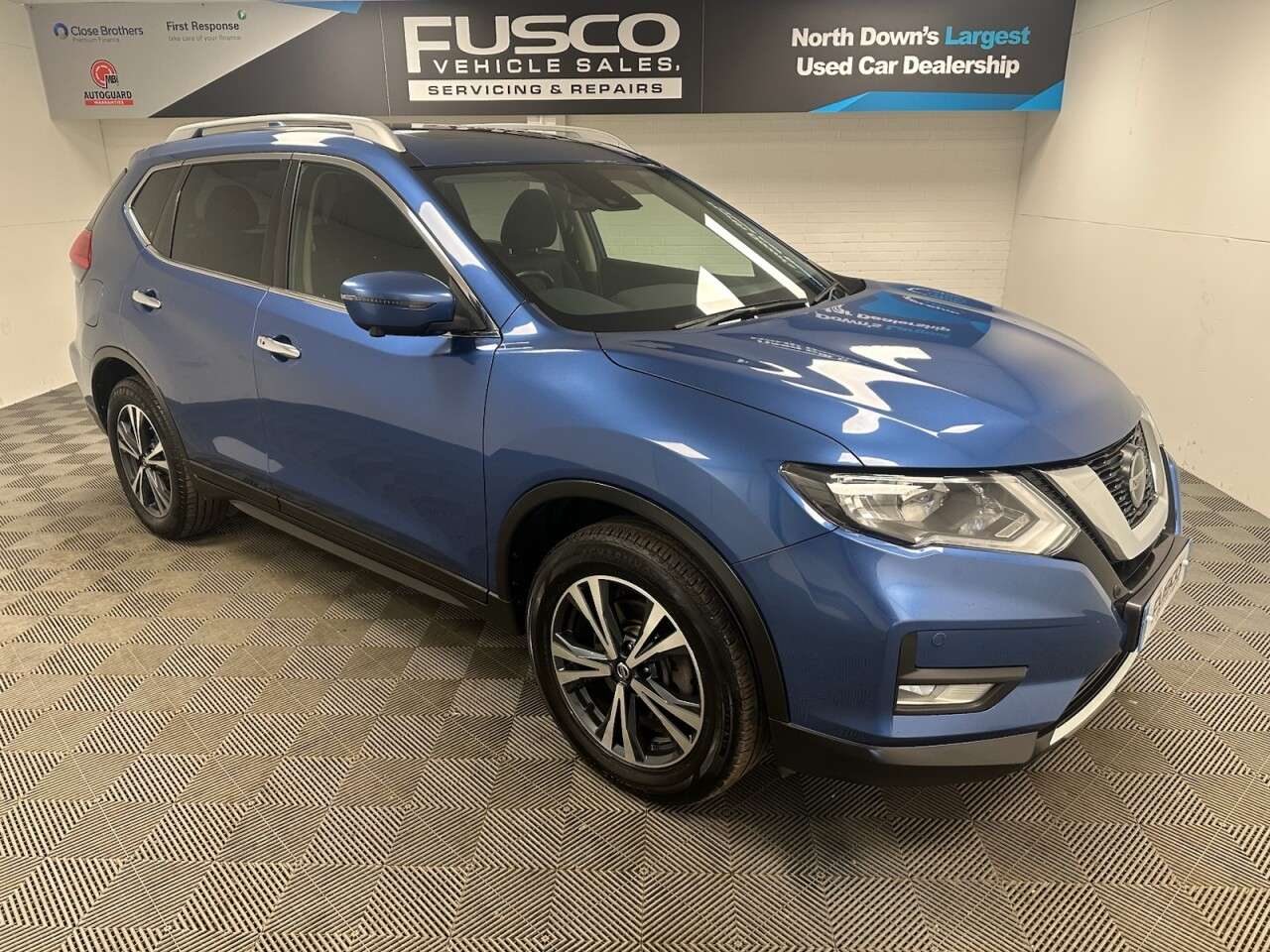 A 2019 NISSAN X-TRAIL 1.7 dCi N-Connecta SUV 5dr Diesel Manual Euro 6 (s/s) (150 ps) Sat Nav, Cli A 2019 NISSAN X-TRAIL 1.7 dCi N-Connecta SUV 5dr Diesel Manual Euro 6 (s/s) (150 ps) Sat Nav, Cli