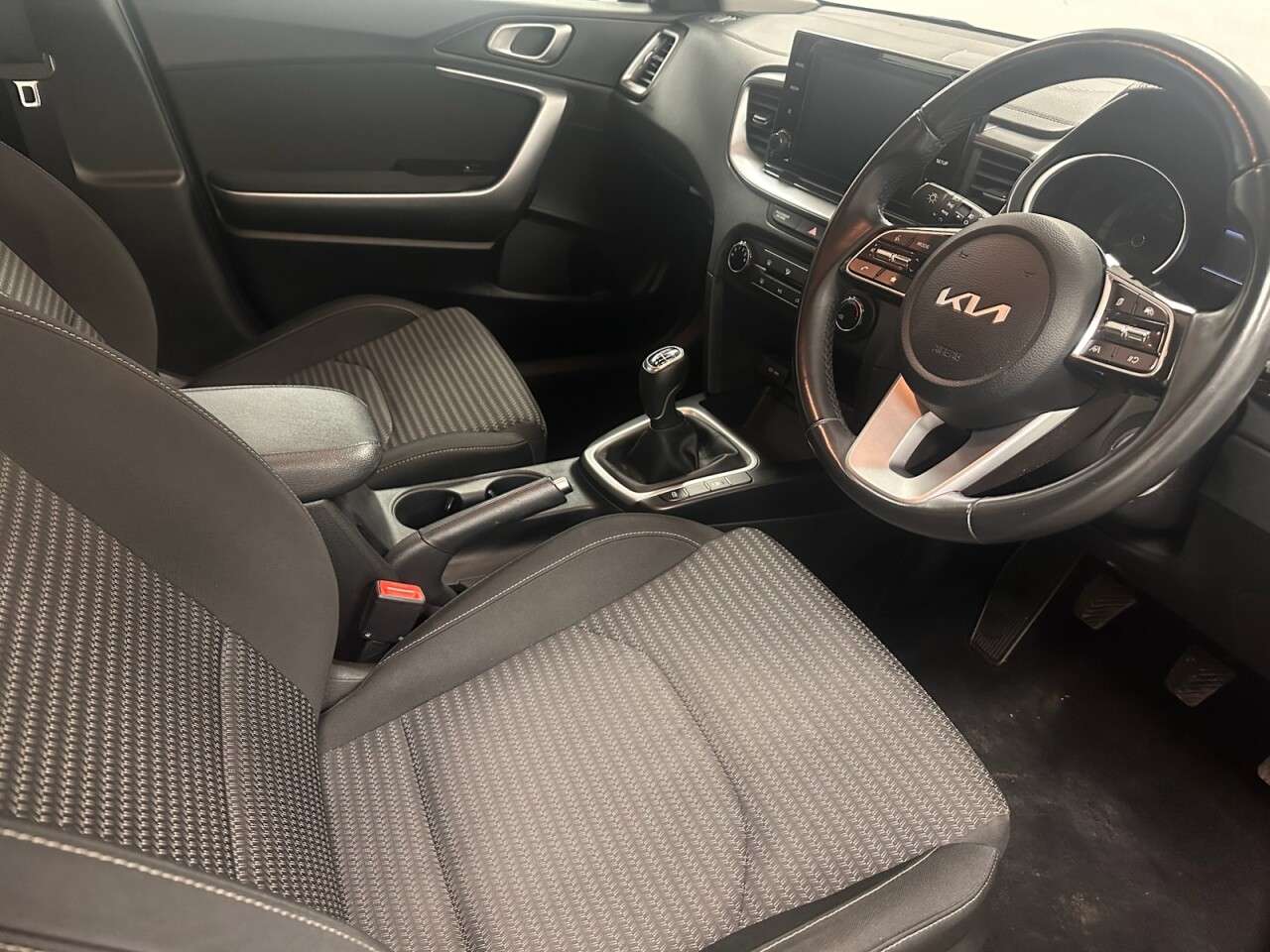 2022 KIA CEED 2022 KIA CEED