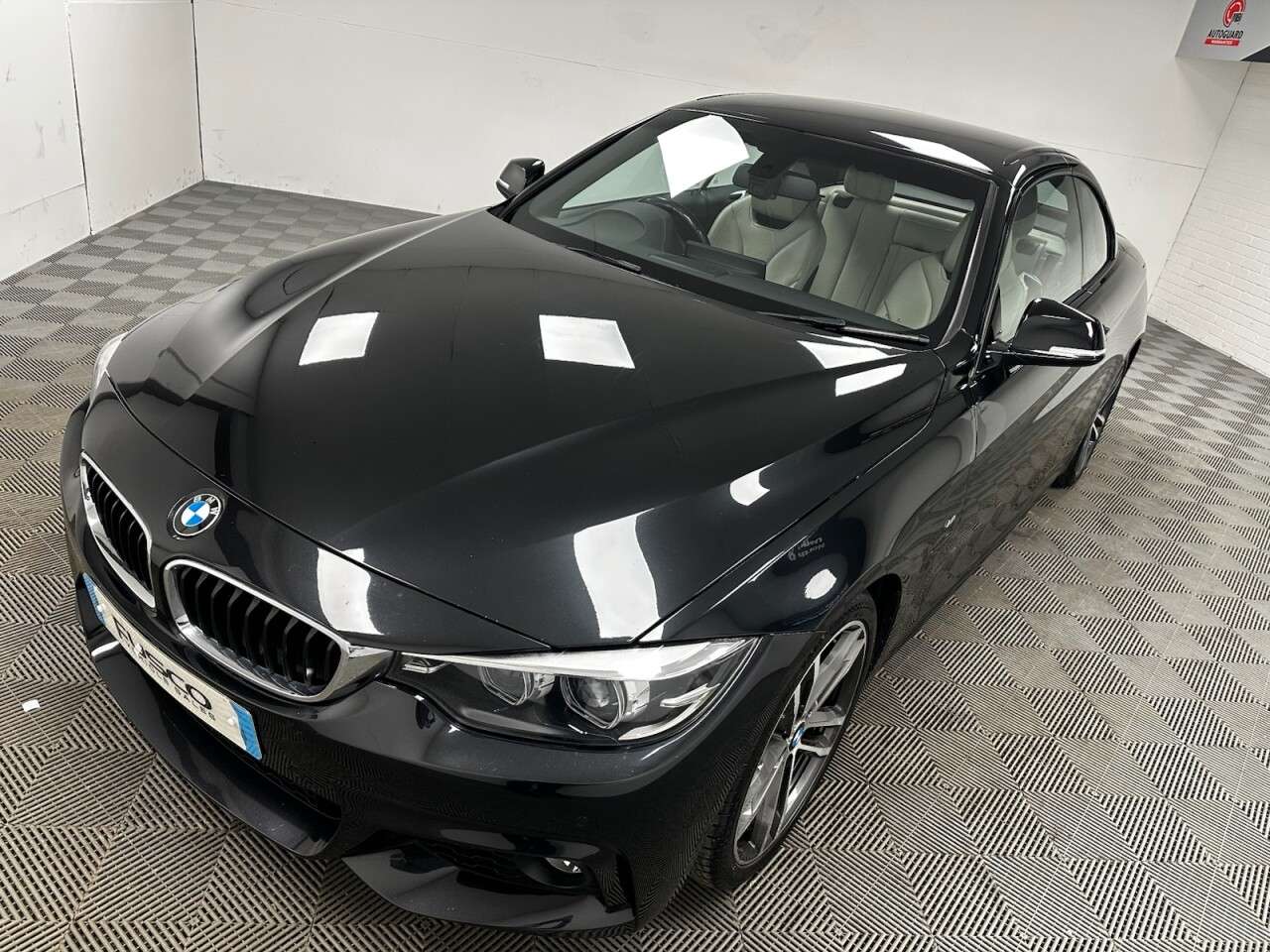 A 2017 BMW 4 SERIES 2.0 420d M Sport Convertible 2dr Diesel Auto Euro 6 (s/s) (190 ps) Front/Re A 2017 BMW 4 SERIES 2.0 420d M Sport Convertible 2dr Diesel Auto Euro 6 (s/s) (190 ps) Front/Re