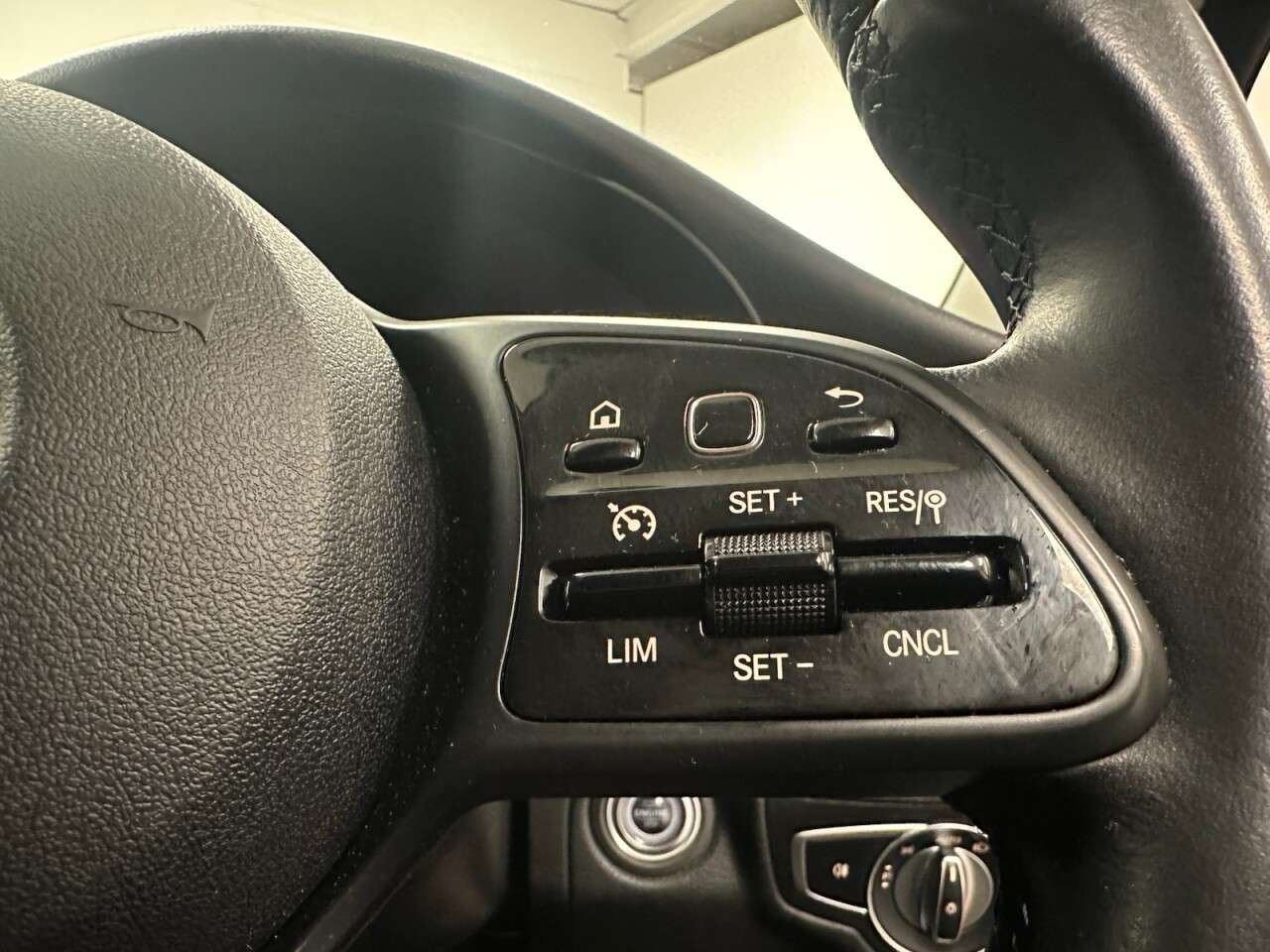 2019 MERCEDES-BENZ C-CLASS 2019 MERCEDES-BENZ C-CLASS