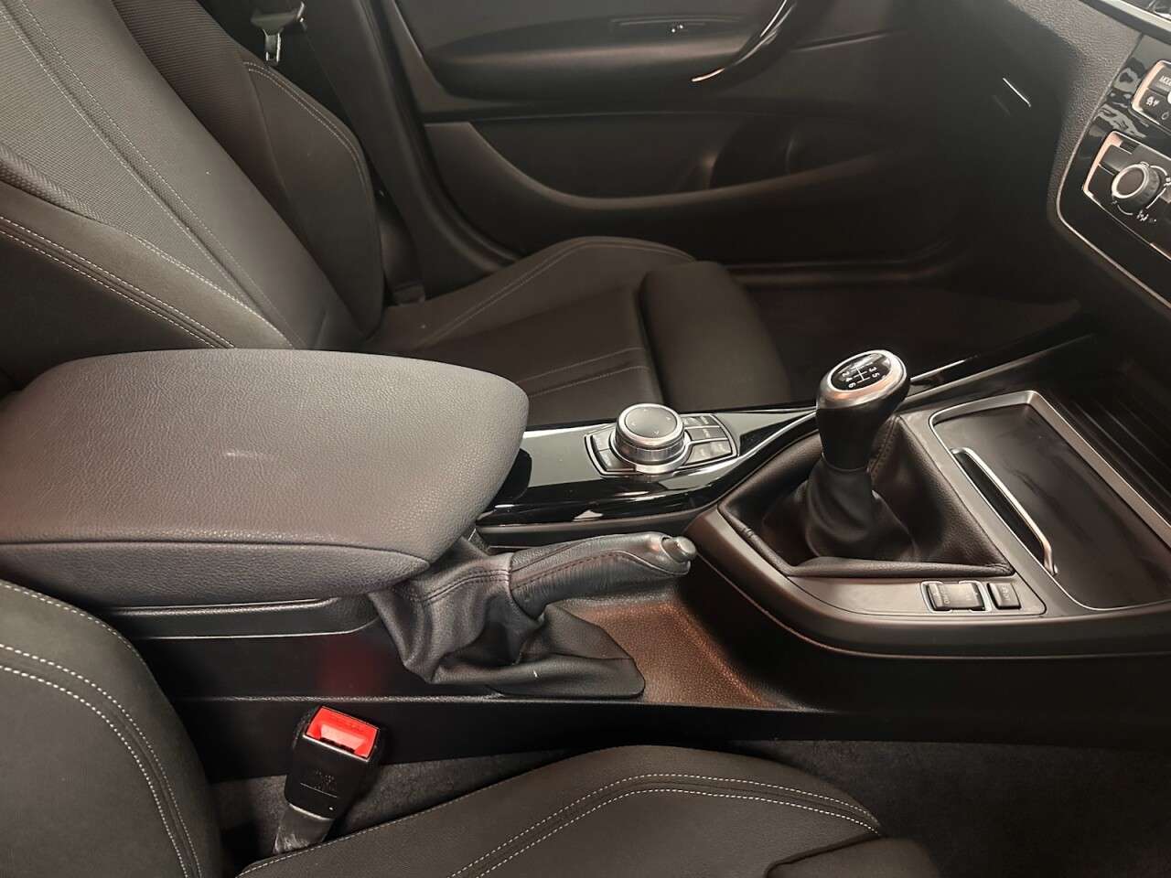 2018 BMW 1 SERIES 2018 BMW 1 SERIES