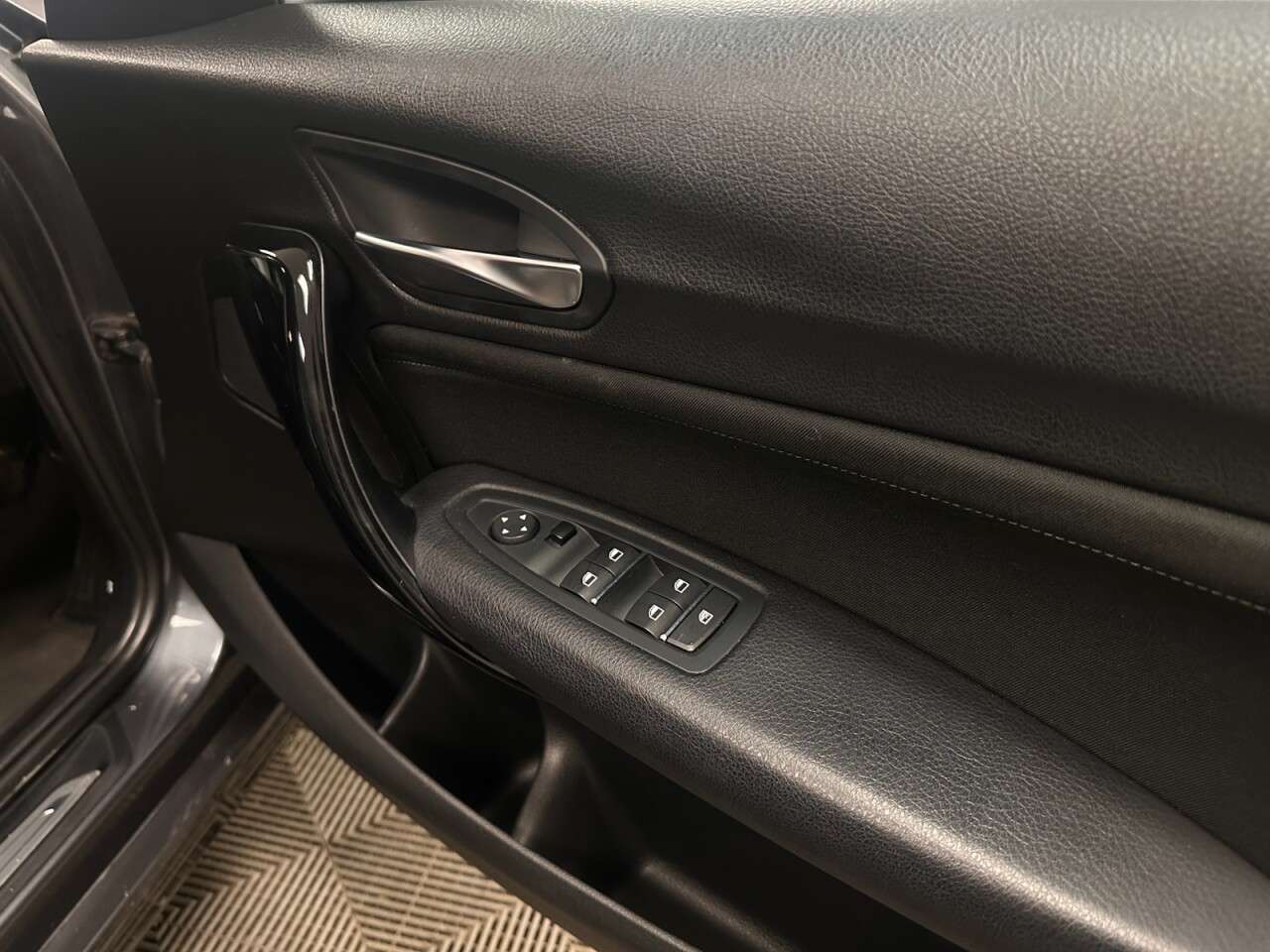 2018 BMW 1 SERIES 2018 BMW 1 SERIES