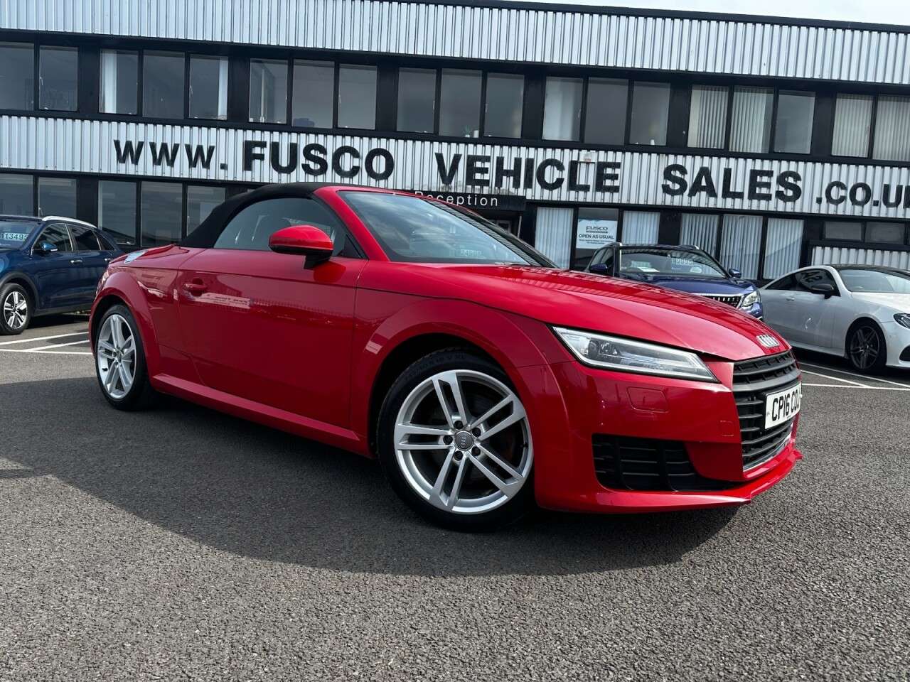 A 2016 AUDI TT 2.0 TDI ultra Sport Roadster 2dr Diesel Manual Euro 6 (s/s) (184 ps) Alcant A 2016 AUDI TT 2.0 TDI ultra Sport Roadster 2dr Diesel Manual Euro 6 (s/s) (184 ps) Alcant