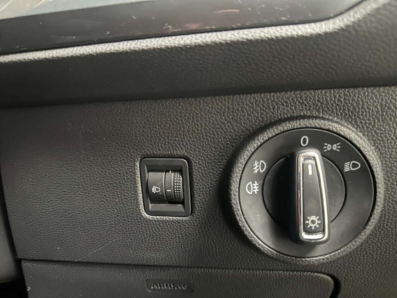 2017 SEAT ATECA 2017 SEAT ATECA