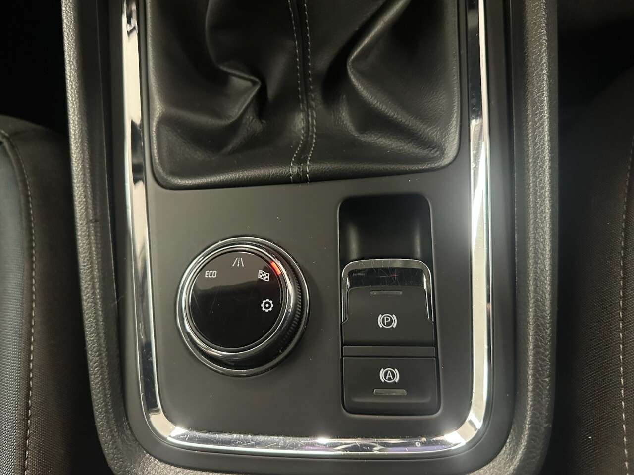 2017 SEAT ATECA 2017 SEAT ATECA