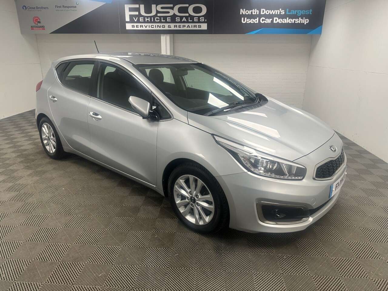 A 2016 KIA CEED 1.6 CRDi 2 Hatchback 5dr Diesel DCT Euro 6 (s/s) (134 bhp) Cruise control, A 2016 KIA CEED 1.6 CRDi 2 Hatchback 5dr Diesel DCT Euro 6 (s/s) (134 bhp) Cruise control,