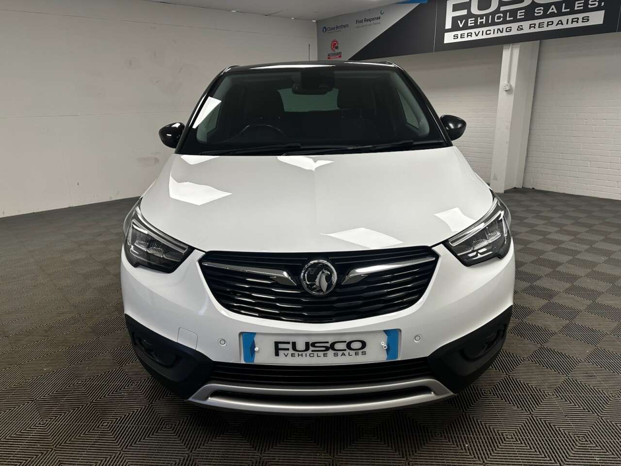 A 2019 VAUXHALL CROSSLAND X 1.2 Turbo Elite SUV 5dr Petrol Auto Euro 6 (s/s) (130 ps) Front/rear parkin A 2019 VAUXHALL CROSSLAND X 1.2 Turbo Elite SUV 5dr Petrol Auto Euro 6 (s/s) (130 ps) Front/rear parkin