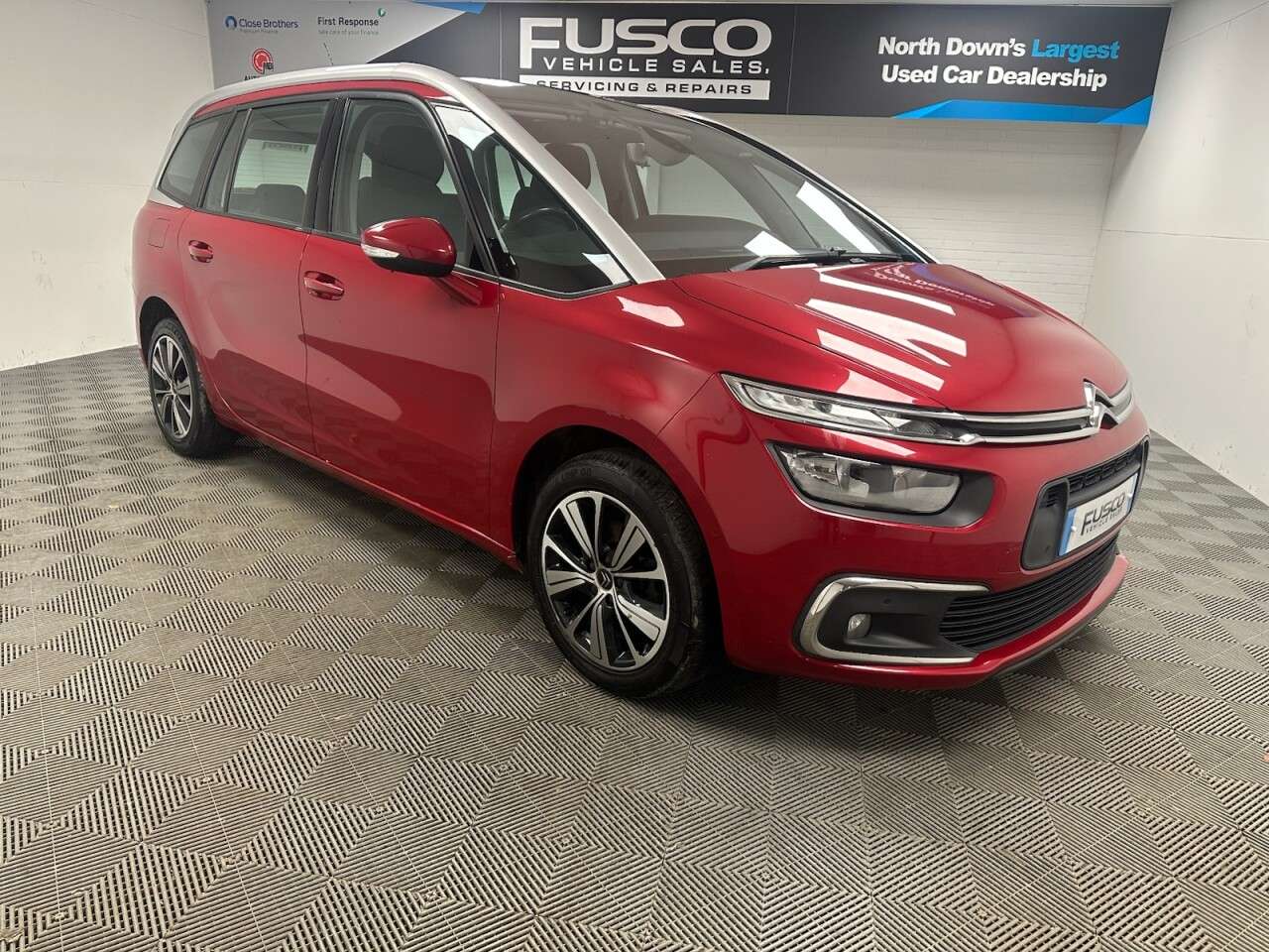 A 2016 CITROEN GRAND C4 PICASSO 1.6 BlueHDi Feel MPV 5dr Diesel Manual Euro 6 (s/s) (120 ps) Pan windscreen A 2016 CITROEN GRAND C4 PICASSO 1.6 BlueHDi Feel MPV 5dr Diesel Manual Euro 6 (s/s) (120 ps) Pan windscreen