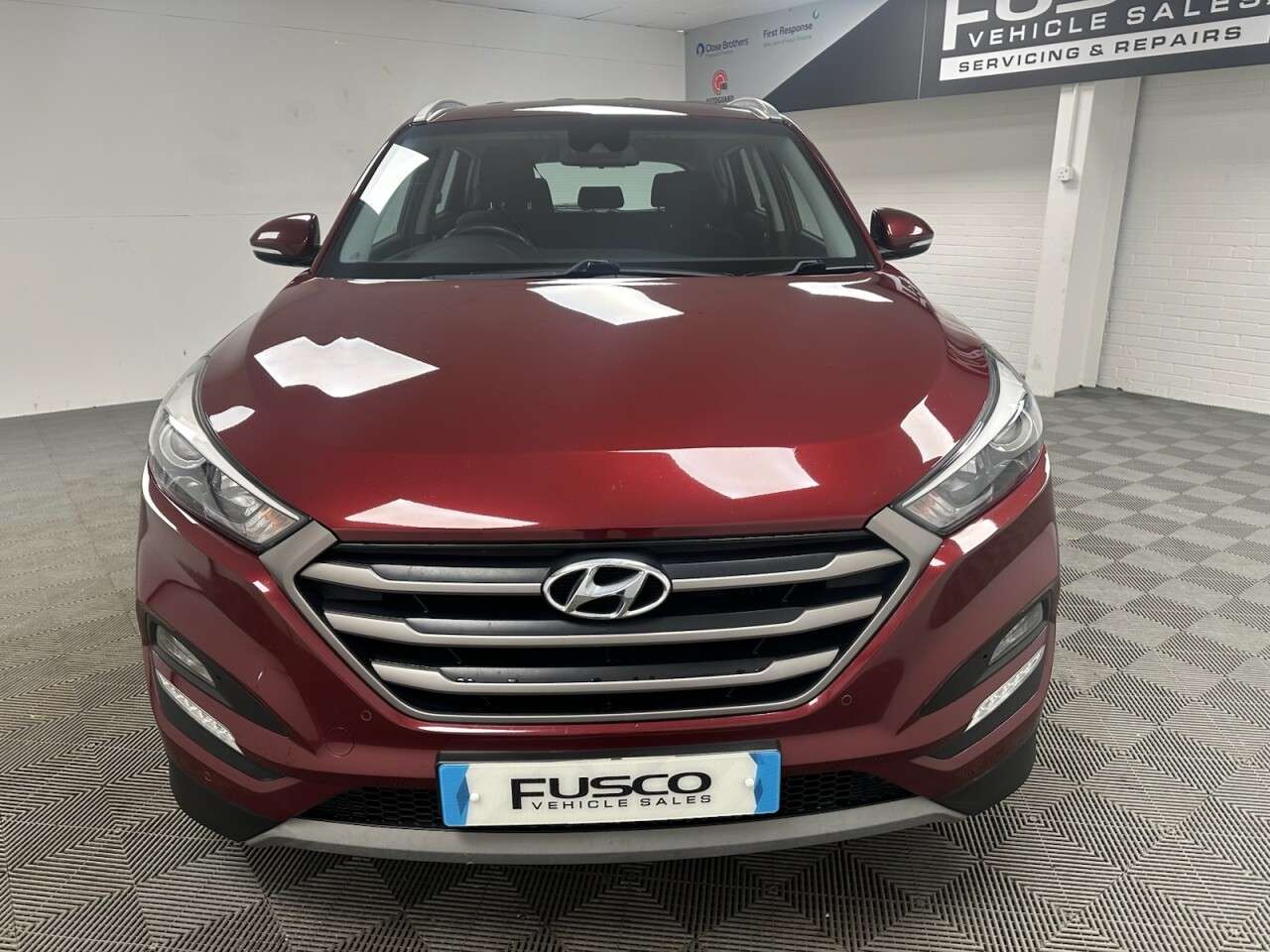 A 2016 HYUNDAI TUCSON 1.7 CRDi Blue Drive SE Nav SUV 5dr Diesel Manual Euro 6 (s/s) (116 ps) Good A 2016 HYUNDAI TUCSON 1.7 CRDi Blue Drive SE Nav SUV 5dr Diesel Manual Euro 6 (s/s) (116 ps) Good