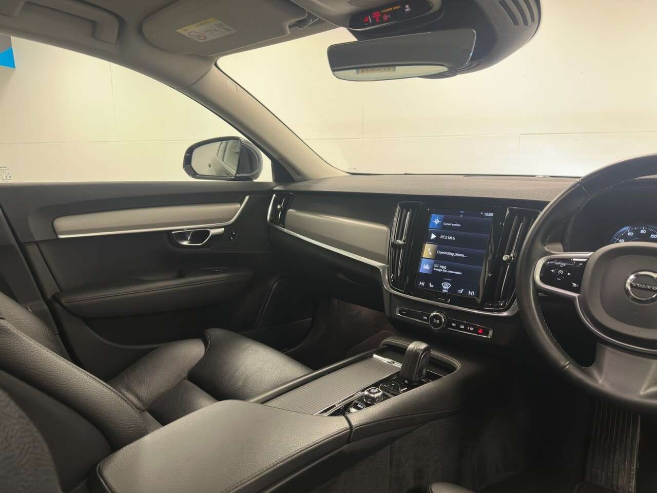 2020 VOLVO V90 2020 VOLVO V90