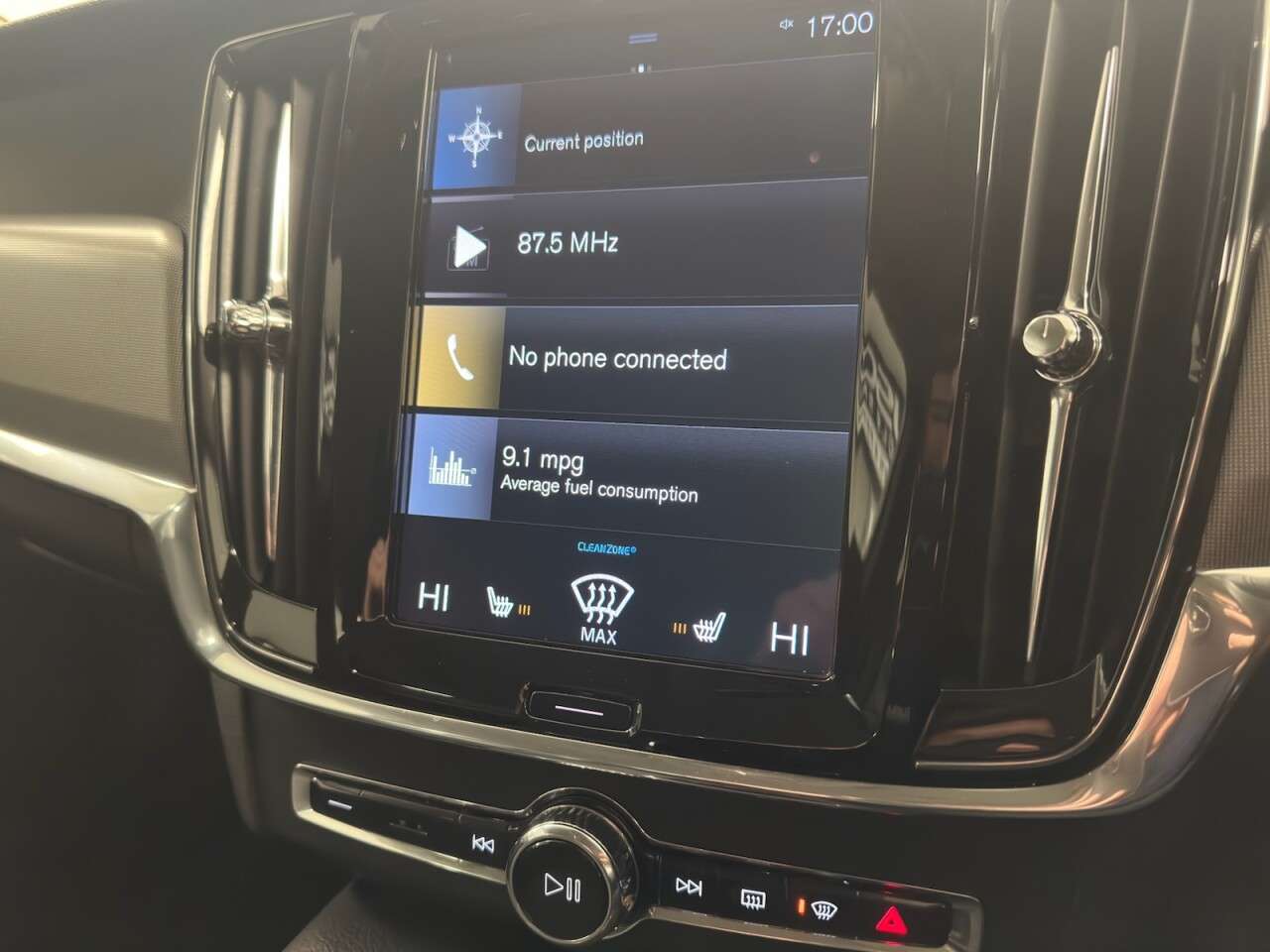 2020 VOLVO V90 2020 VOLVO V90