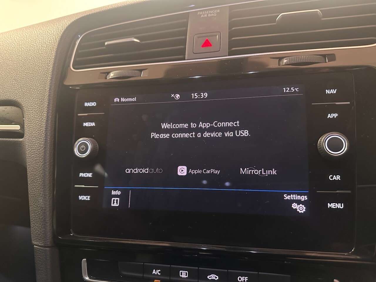 2018 VOLKSWAGEN GOLF 2018 VOLKSWAGEN GOLF