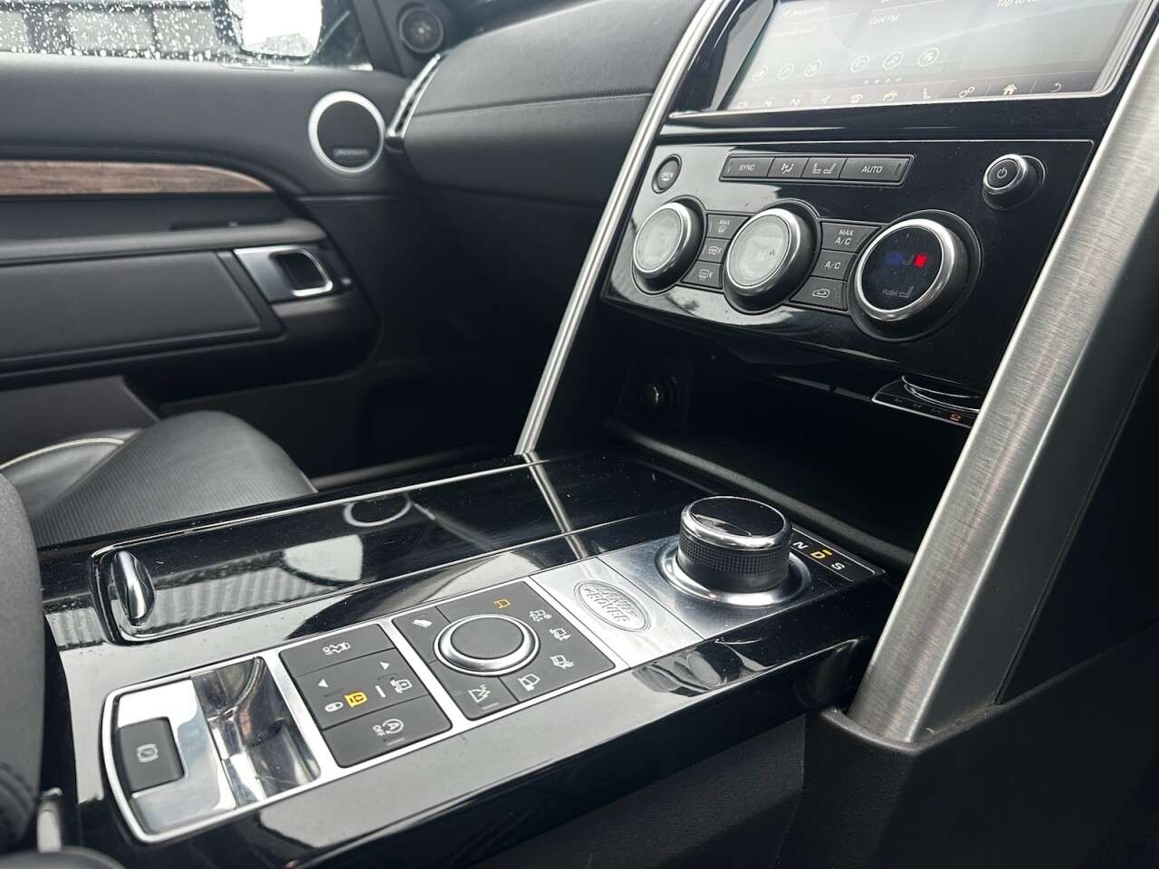 2018 LAND ROVER DISCOVERY 2018 LAND ROVER DISCOVERY