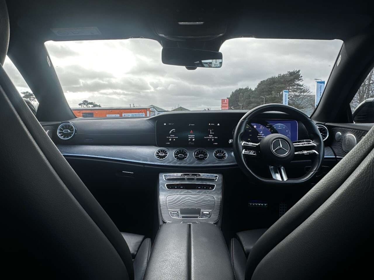 2022 MERCEDES-BENZ E 300 2022 MERCEDES-BENZ E 300