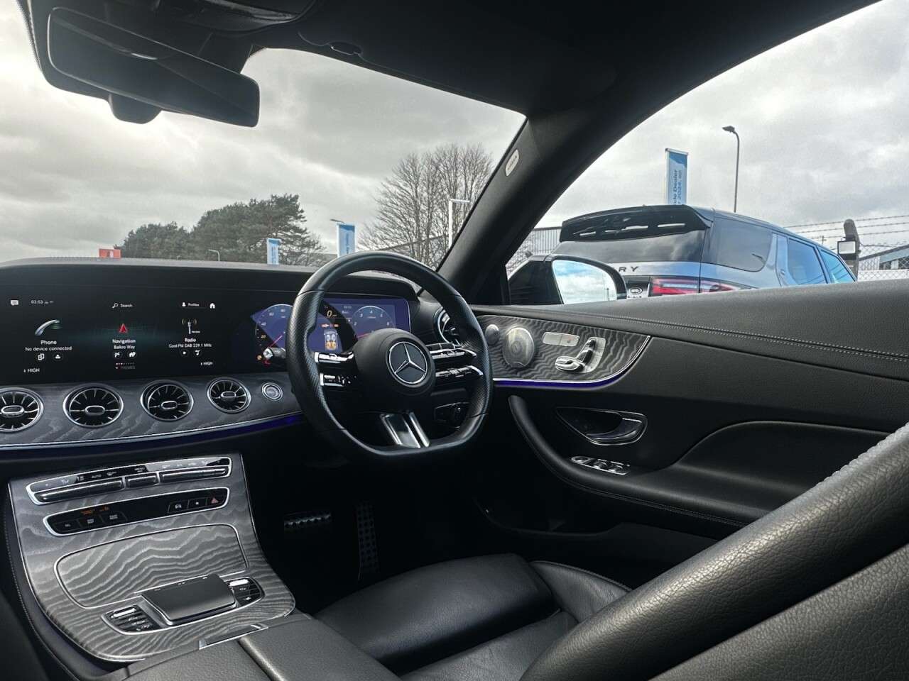2022 MERCEDES-BENZ E 300 2022 MERCEDES-BENZ E 300