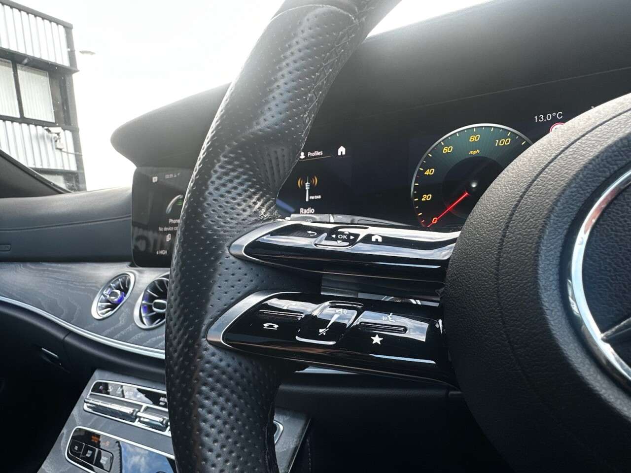 2022 MERCEDES-BENZ E 300 2022 MERCEDES-BENZ E 300