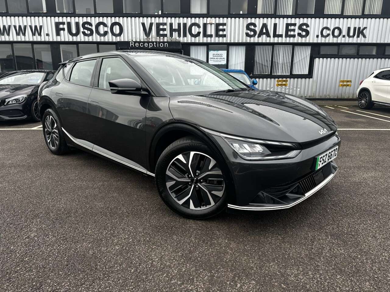 A 2021 KIA EV6 77.4kWh Air Hatchback 5dr Electric Auto (225 bhp) Reversing Camera, Sat Nav A 2021 KIA EV6 77.4kWh Air Hatchback 5dr Electric Auto (225 bhp) Reversing Camera, Sat Nav