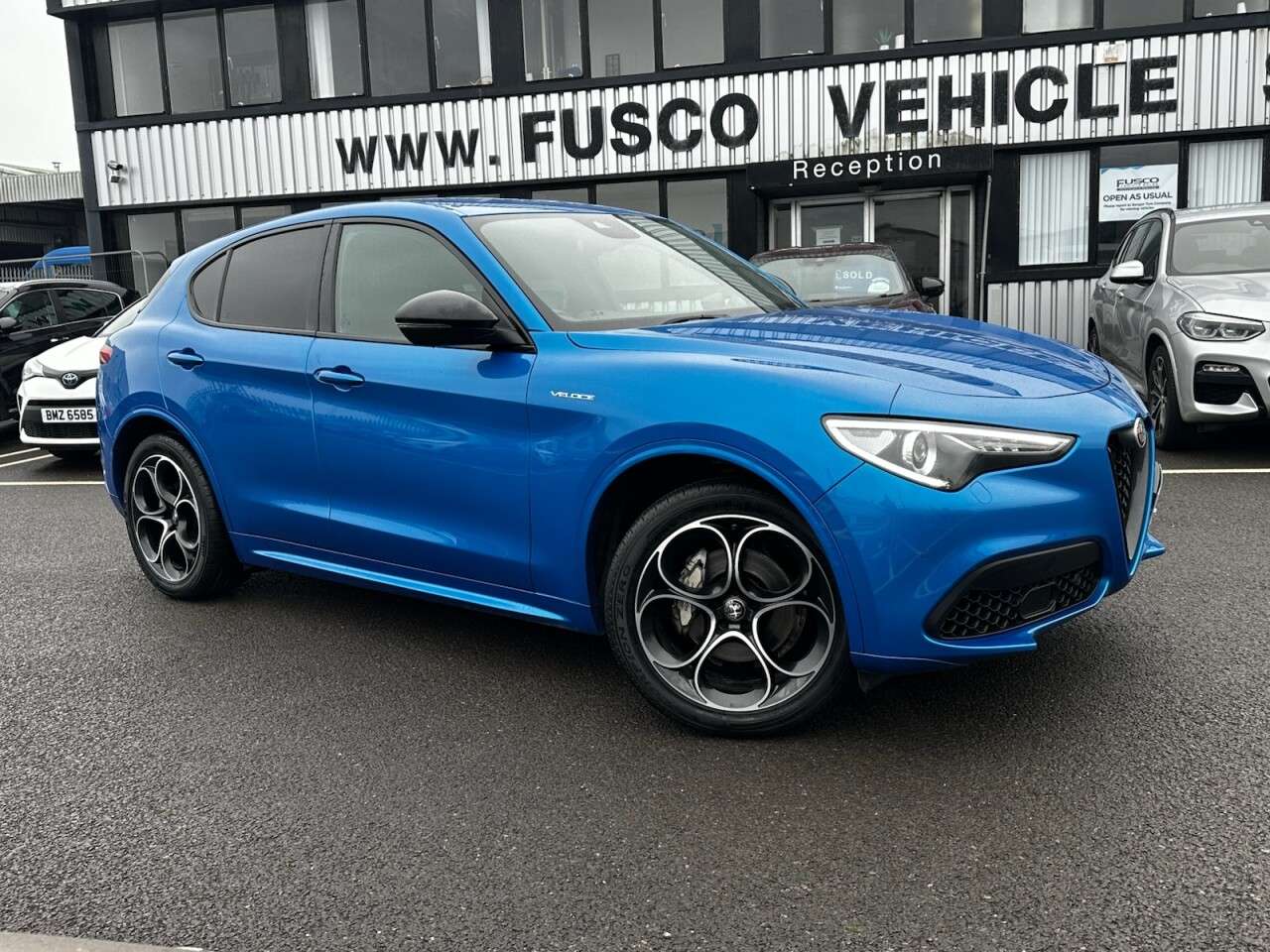 A 2022 ALFA ROMEO STELVIO 2.0T Veloce SUV 5dr Petrol Auto Q4 AWD Euro 6 (s/s) (280 ps) Leather Interi A 2022 ALFA ROMEO STELVIO 2.0T Veloce SUV 5dr Petrol Auto Q4 AWD Euro 6 (s/s) (280 ps) Leather Interi