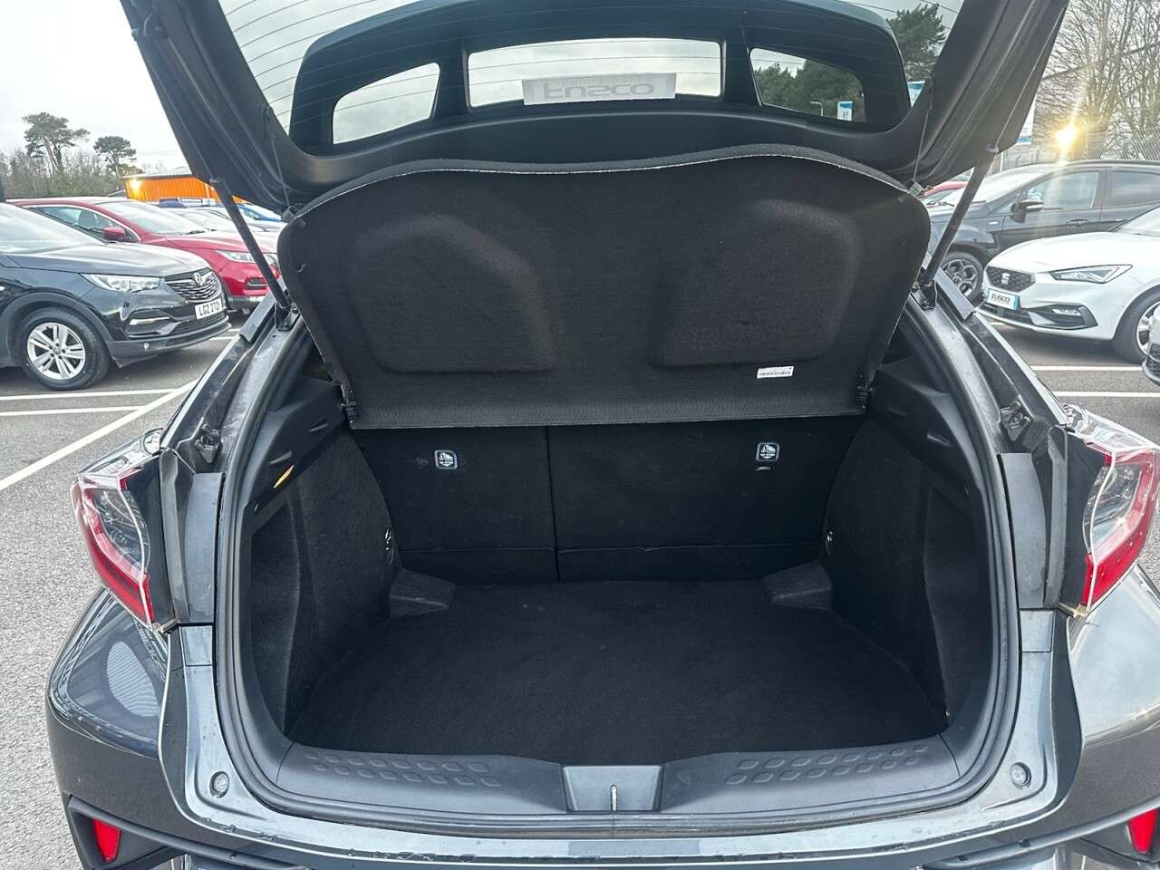 2019 TOYOTA C-HR 2019 TOYOTA C-HR