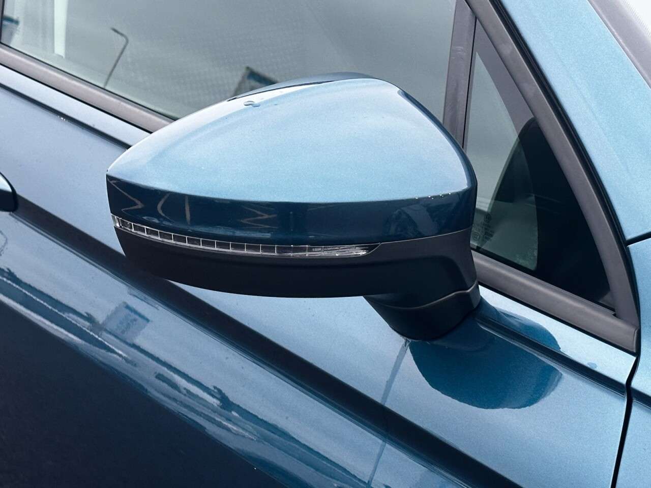 2022 VOLKSWAGEN TIGUAN 2022 VOLKSWAGEN TIGUAN