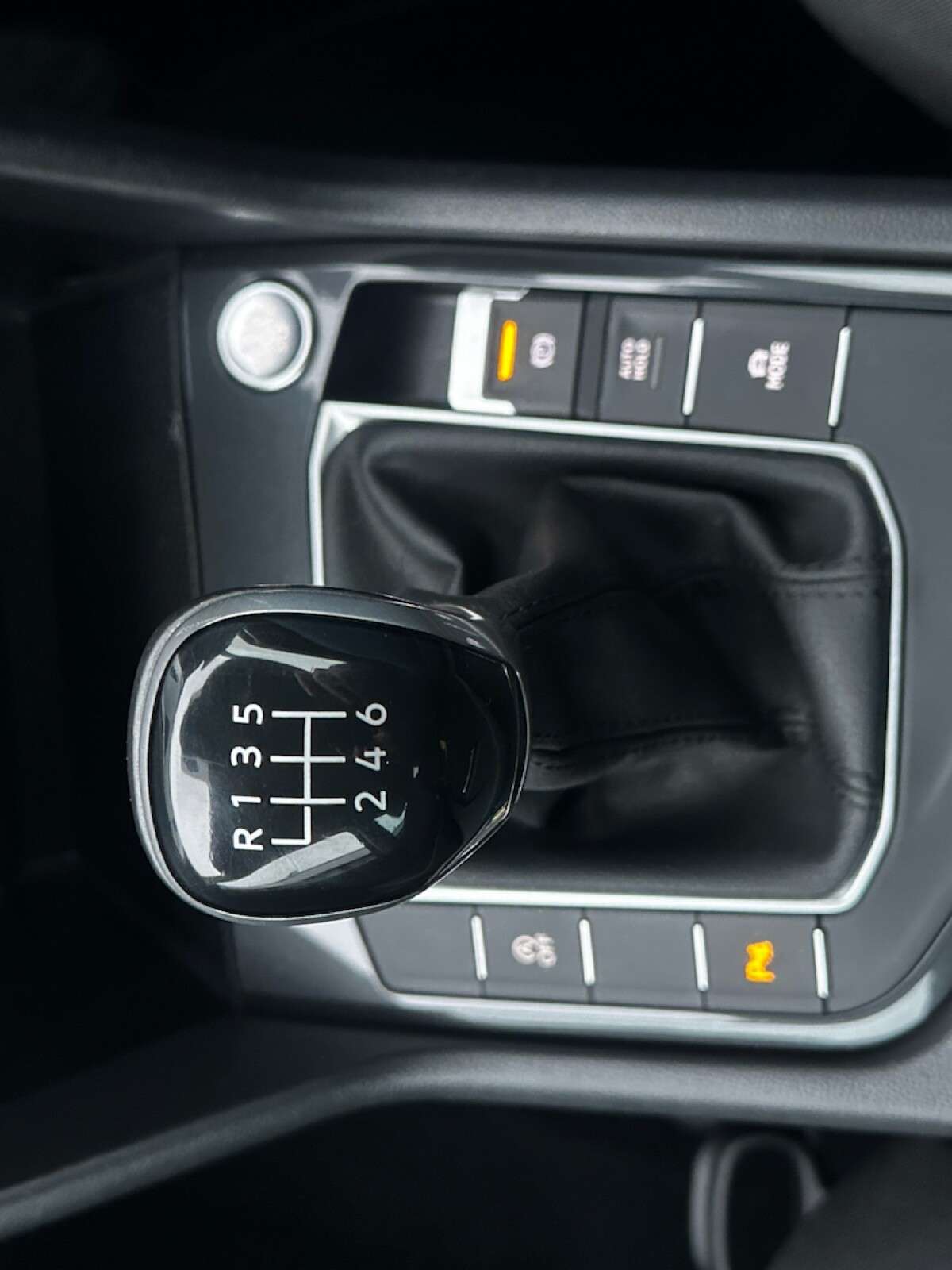 2022 VOLKSWAGEN TIGUAN 2022 VOLKSWAGEN TIGUAN