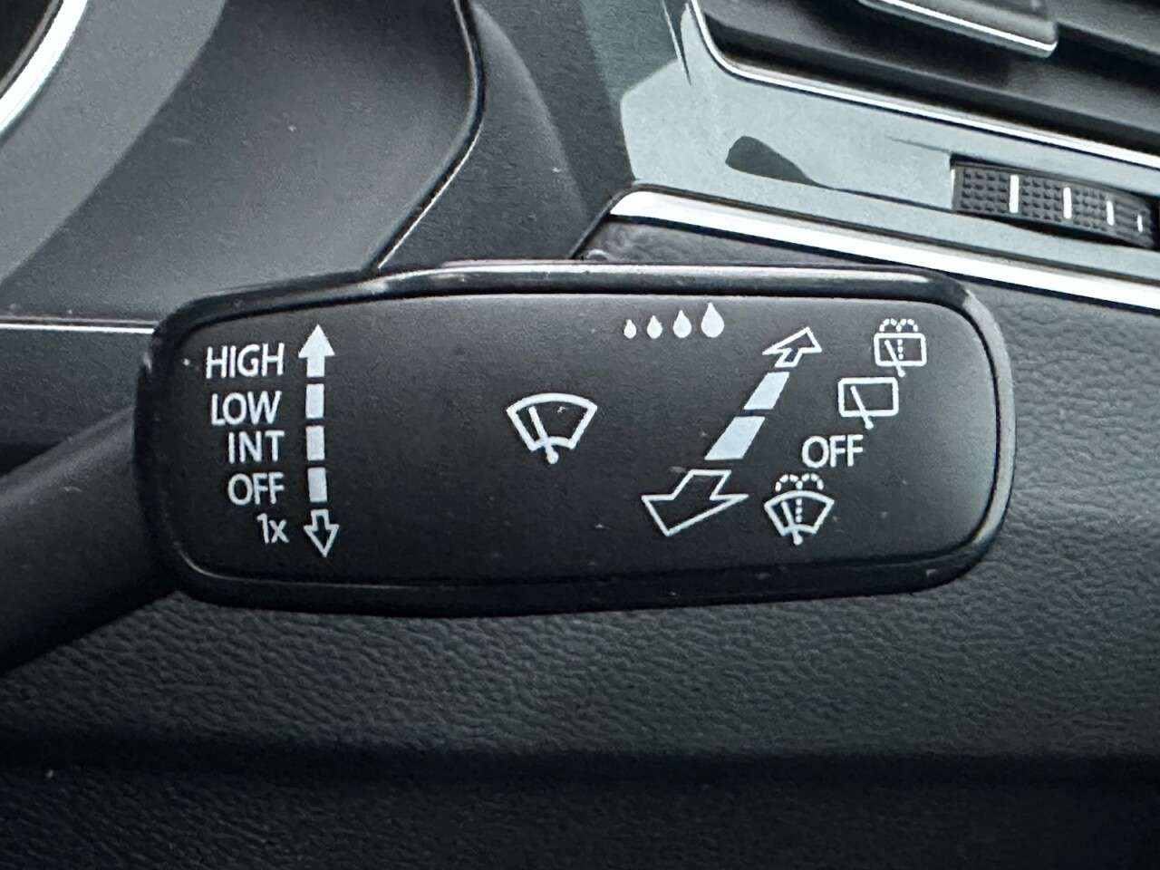 2022 VOLKSWAGEN TIGUAN 2022 VOLKSWAGEN TIGUAN