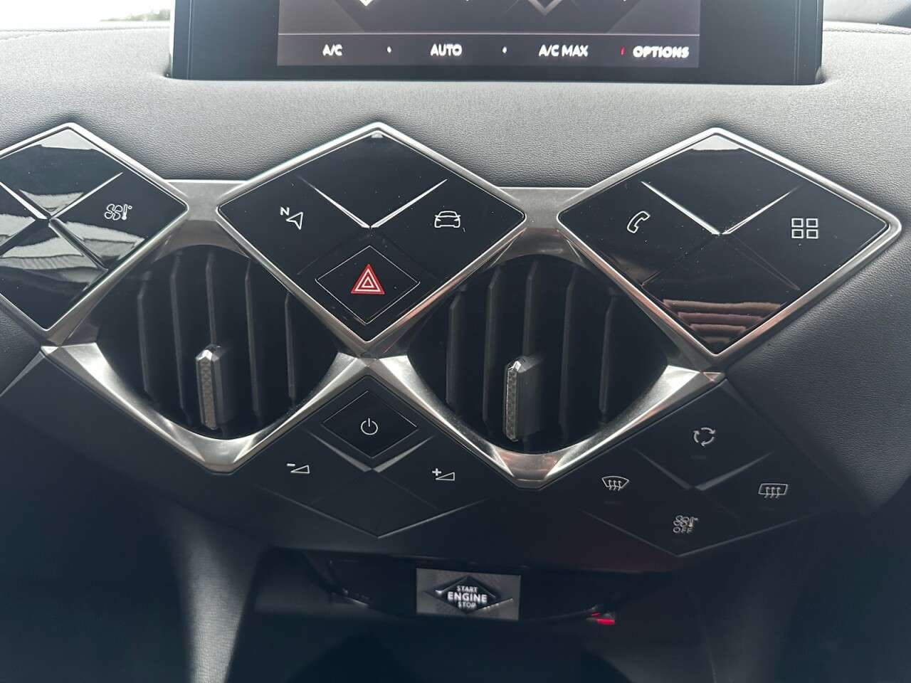 2021 DS AUTOMOBILES DS 3 2021 DS AUTOMOBILES DS 3