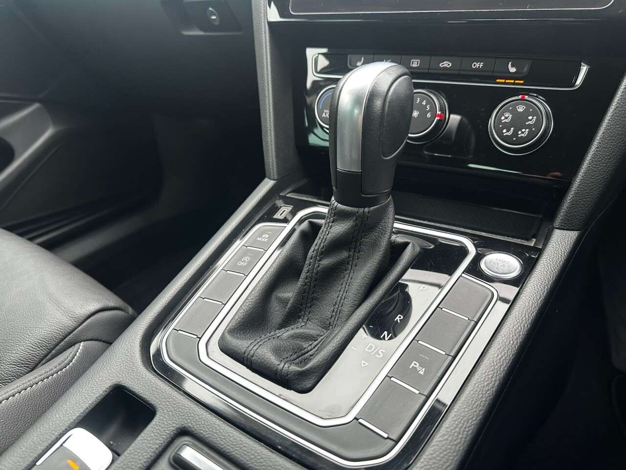 2020 VOLKSWAGEN PASSAT 2020 VOLKSWAGEN PASSAT