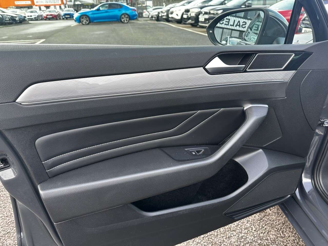 2021 VOLKSWAGEN PASSAT 2021 VOLKSWAGEN PASSAT