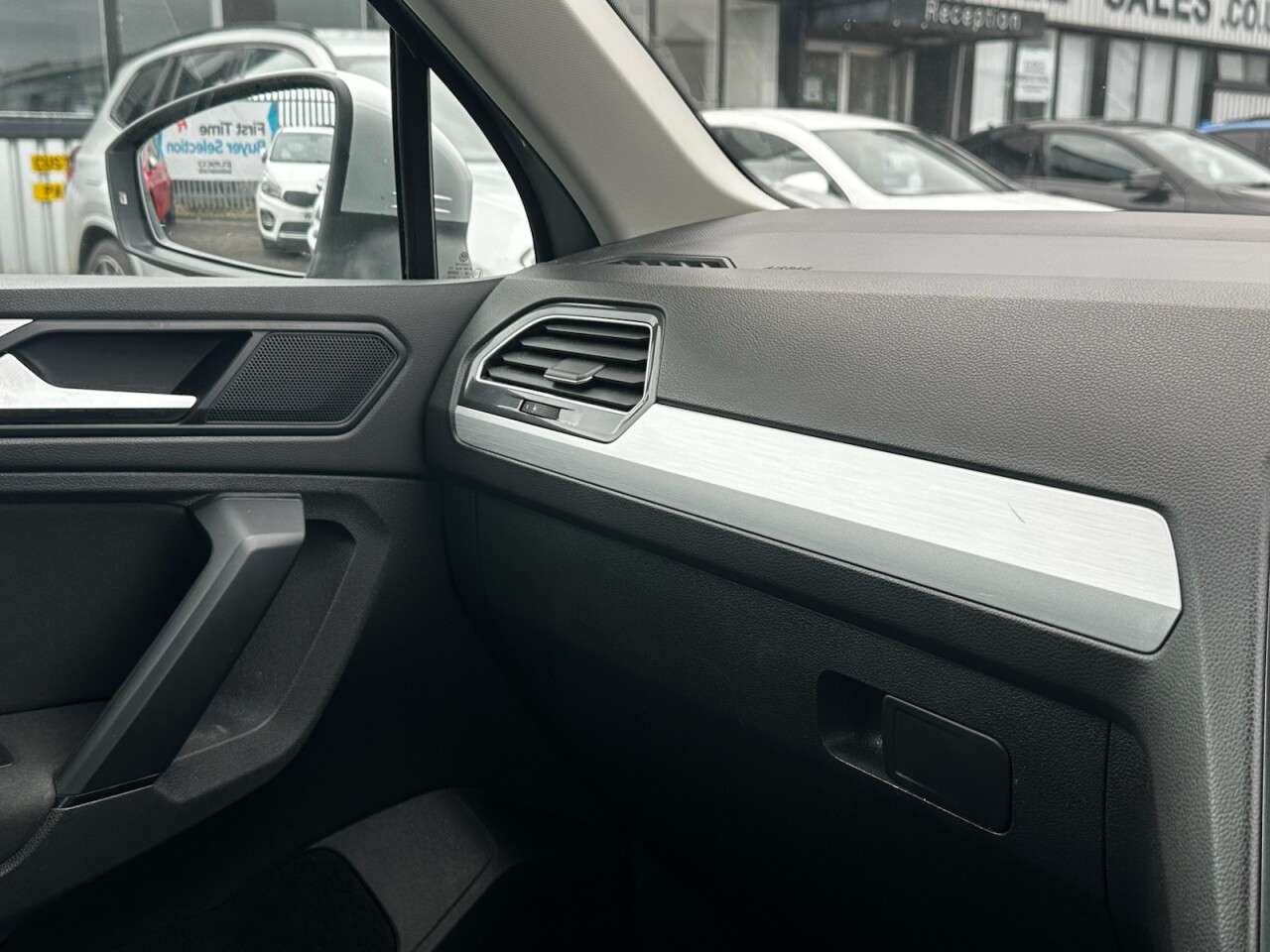 2019 VOLKSWAGEN TIGUAN 2019 VOLKSWAGEN TIGUAN